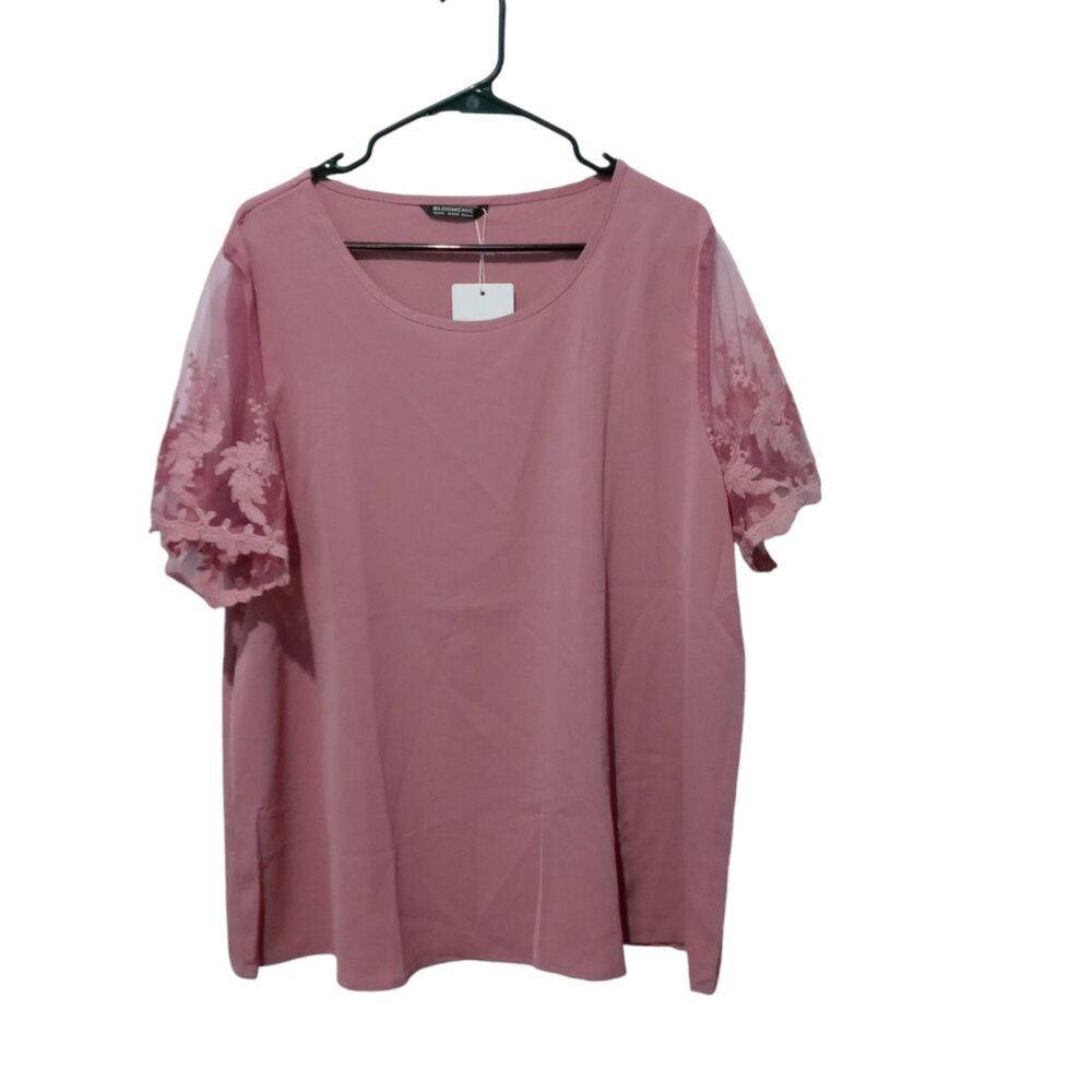 BloomChic Women's Crochet Short Sleeve Mauve Blouse SIze 14-16